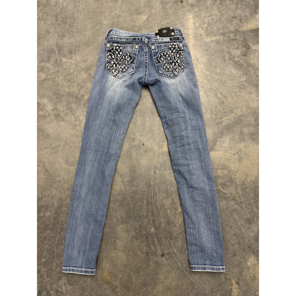 Miss Me Skinny Jeans Size 26 Dark Wash Embellished Pockets 32 Inseam JP578352 - Picture 9 of 11